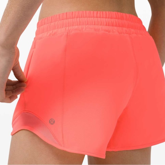 ⚠️SOLD⚠️Lululemon Hotty Hot Shorts Low Rise 4” - Sunset - Women’s Size 6 - Picture 5 of 10